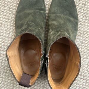 N.D.C. Classic Zip Boot